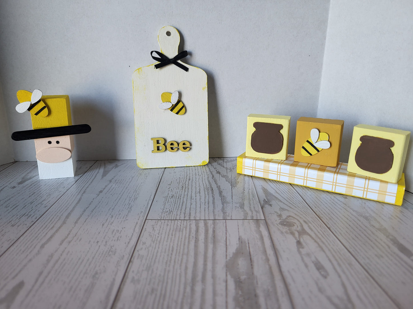 Bee Mini Scene | 3 piece set