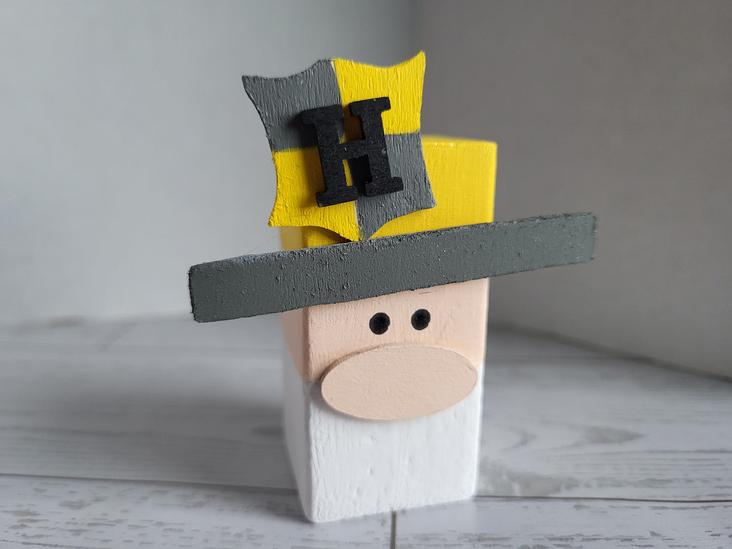 Houses of Hogwarts Gnomes-handmade wooden set