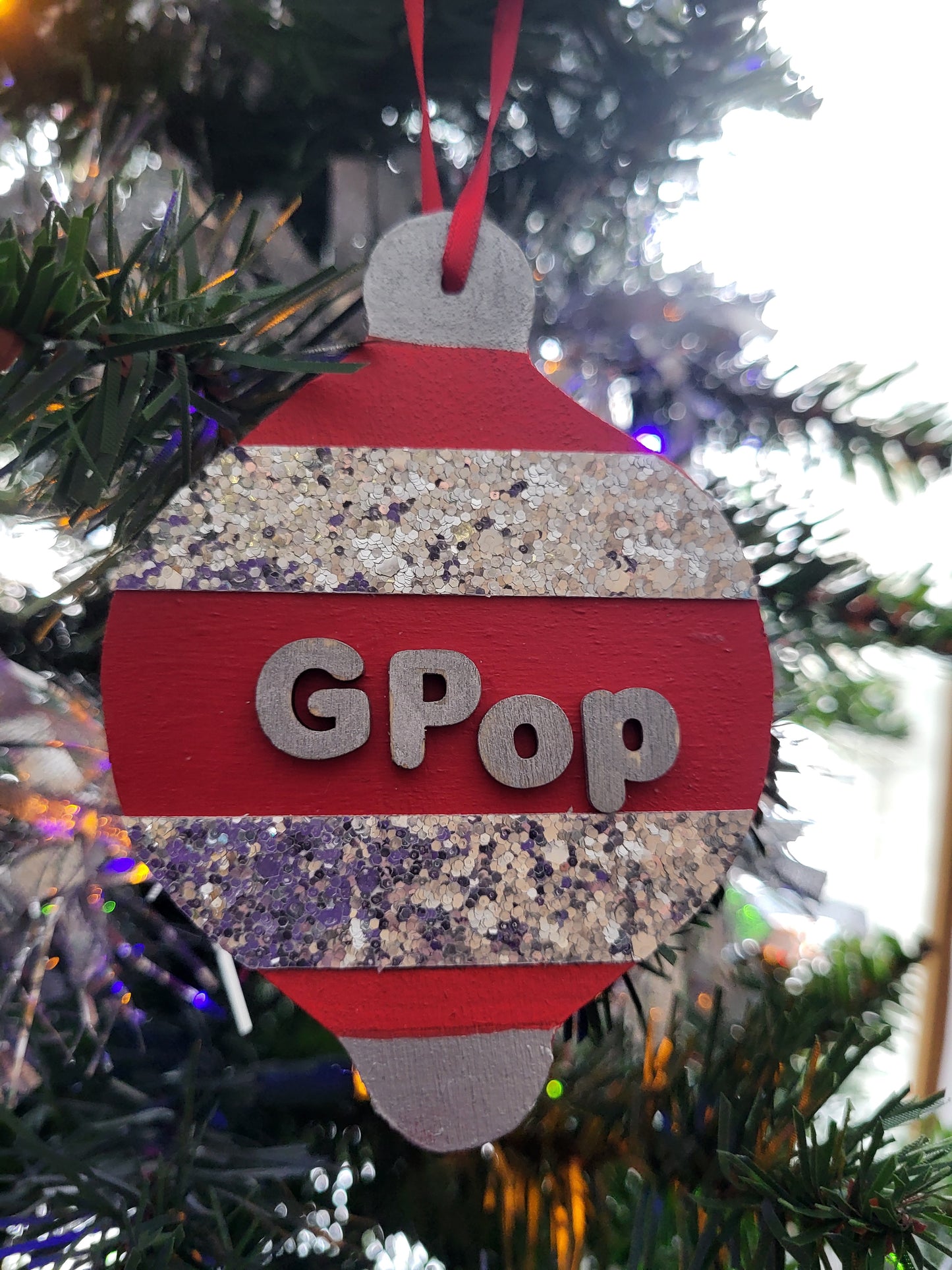 Personalized Grandparent Ornament - custom name and colors