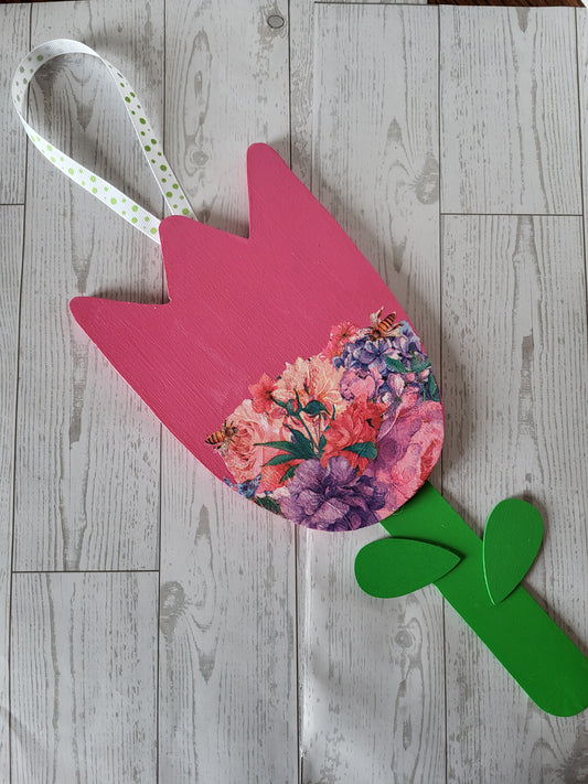 Handmade Spring Shape Sign - Hand-painted Wooden Home Décor