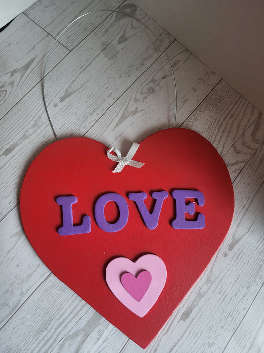Valentine’s Heart Hanging Sign | Hugs and Kisses