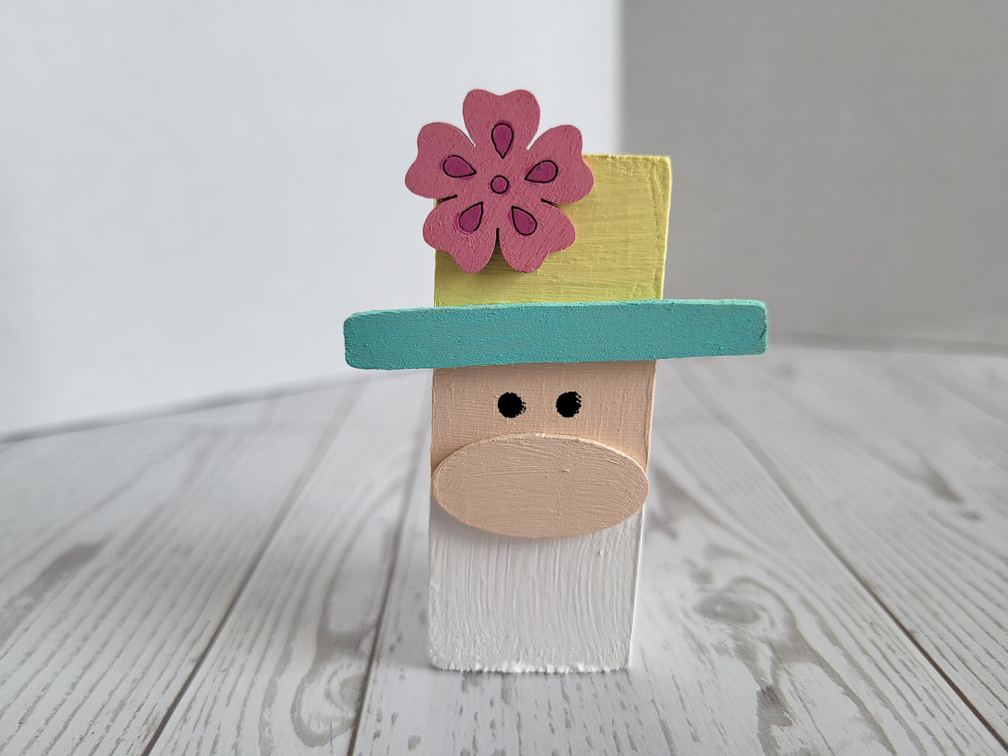 Spring Mini Gnome | Blossom