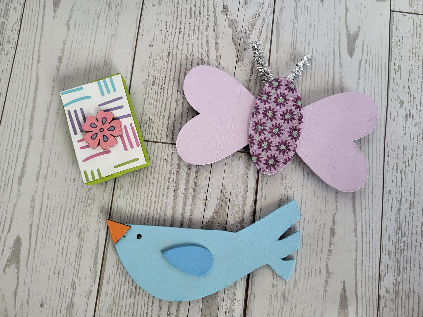 Handmade Spring Magnet Set - Rustic Wooden Decor